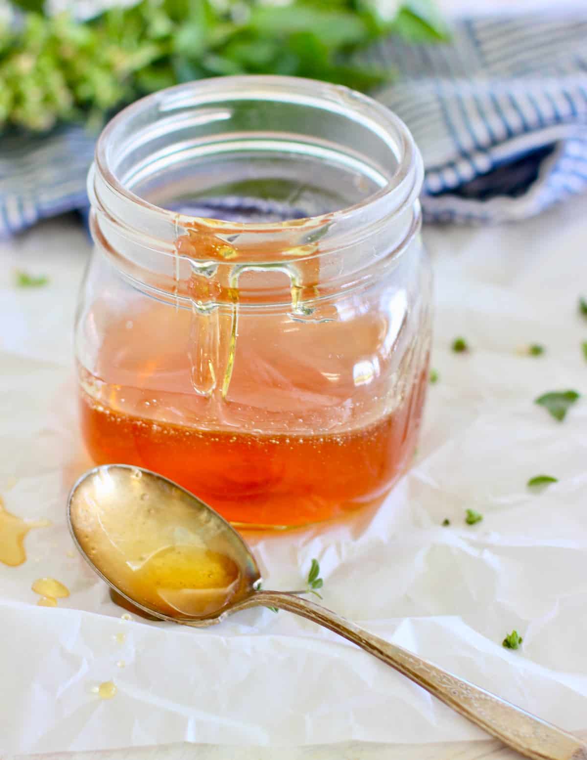 HOT HONEY 9 oz Pure Raw Honey Jar