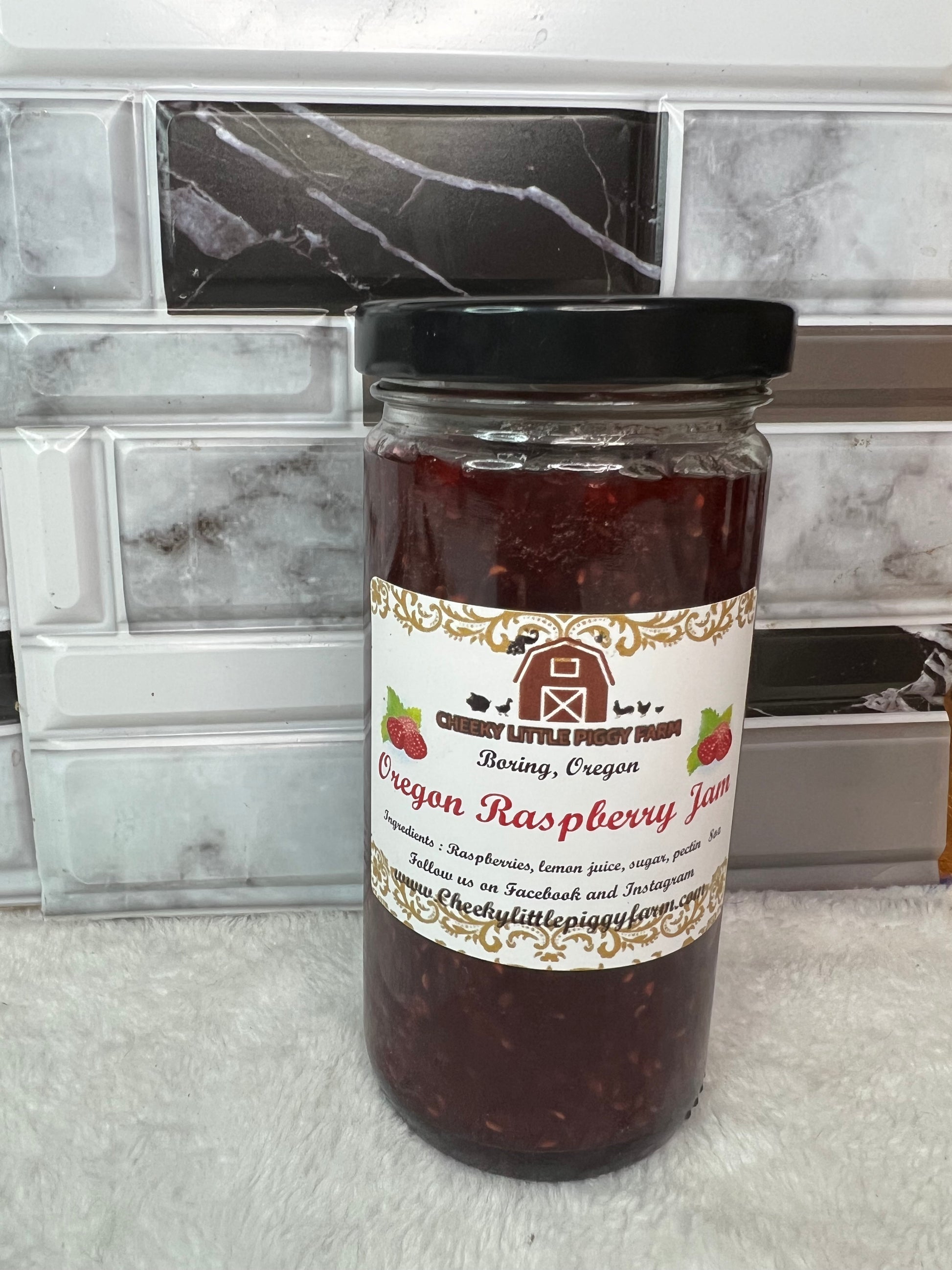 Oregon Raspberry Jam – Cheeky Little Piggy Farm
